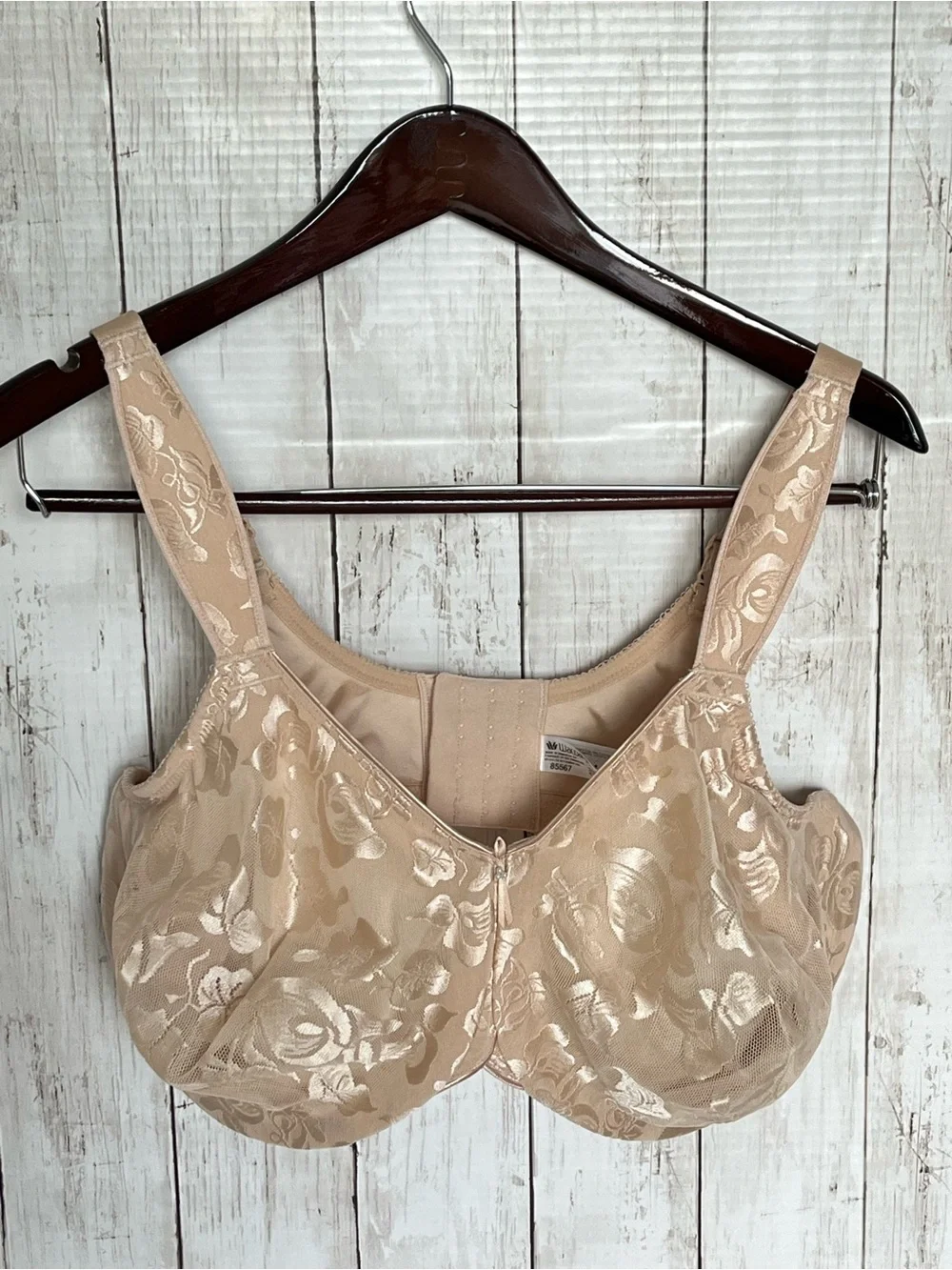 Wacoal Floral Jacquard Full-Coverage Bra in Beige 44G